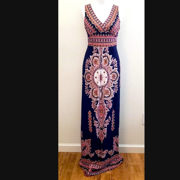 FELICITY & COCO Boho Dress Multi color Floral  Sleeveless Stretch Maxi Size S - Picture 1 of 10